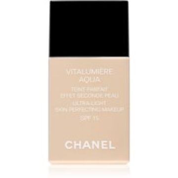 Chanel Vitalumiere Aqua -  30 ml  примятые (58911)
